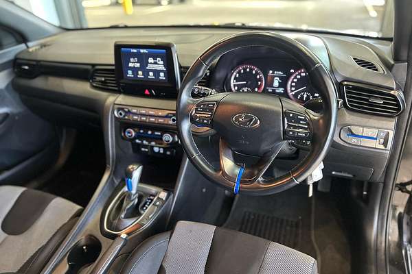2020 Hyundai Veloster JS