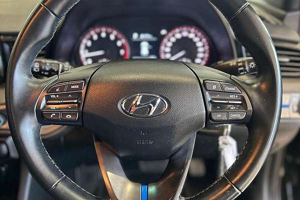 2020 Hyundai Veloster JS