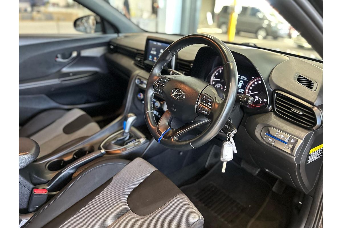 2020 Hyundai Veloster JS