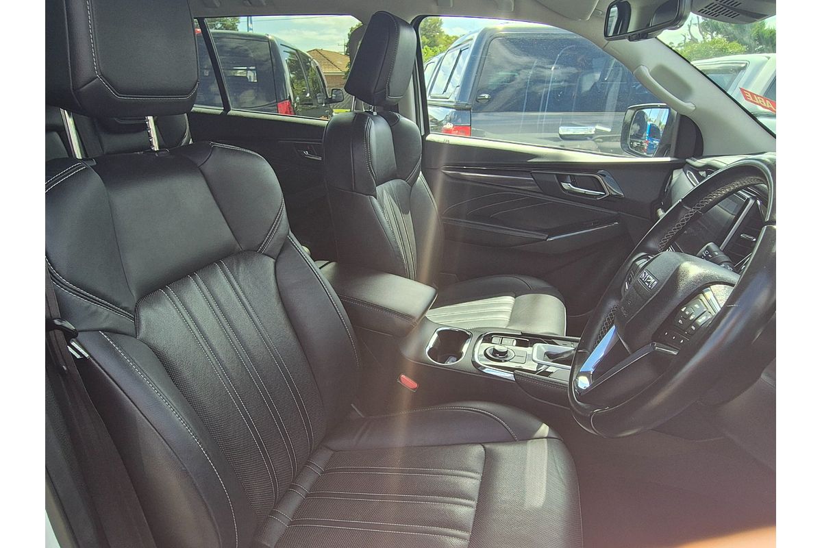 2023 Isuzu MU-X LS-U