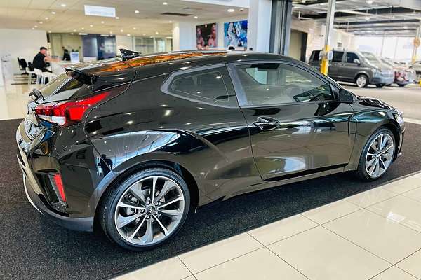 2020 Hyundai Veloster JS