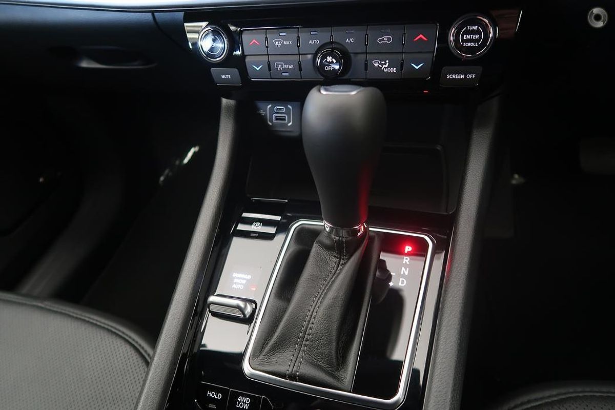2023 Jeep Compass S-Limited M6