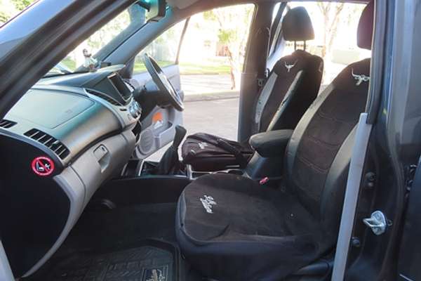 2012 Mitsubishi Triton GLX-R MN 4X4
