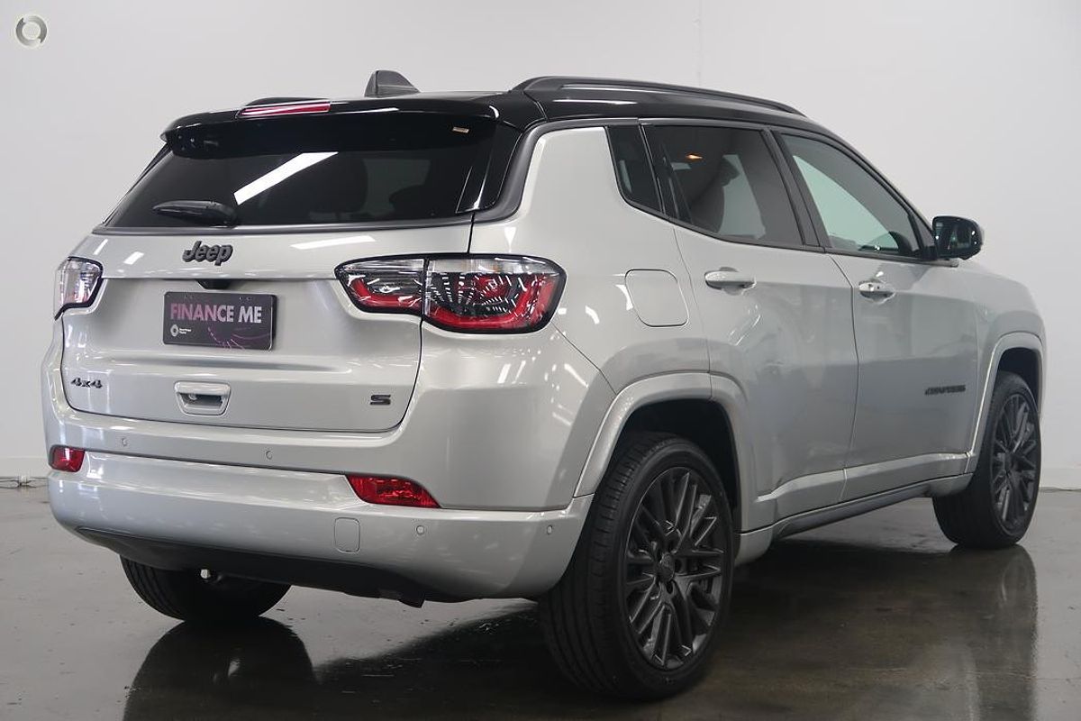 2023 Jeep Compass S-Limited M6