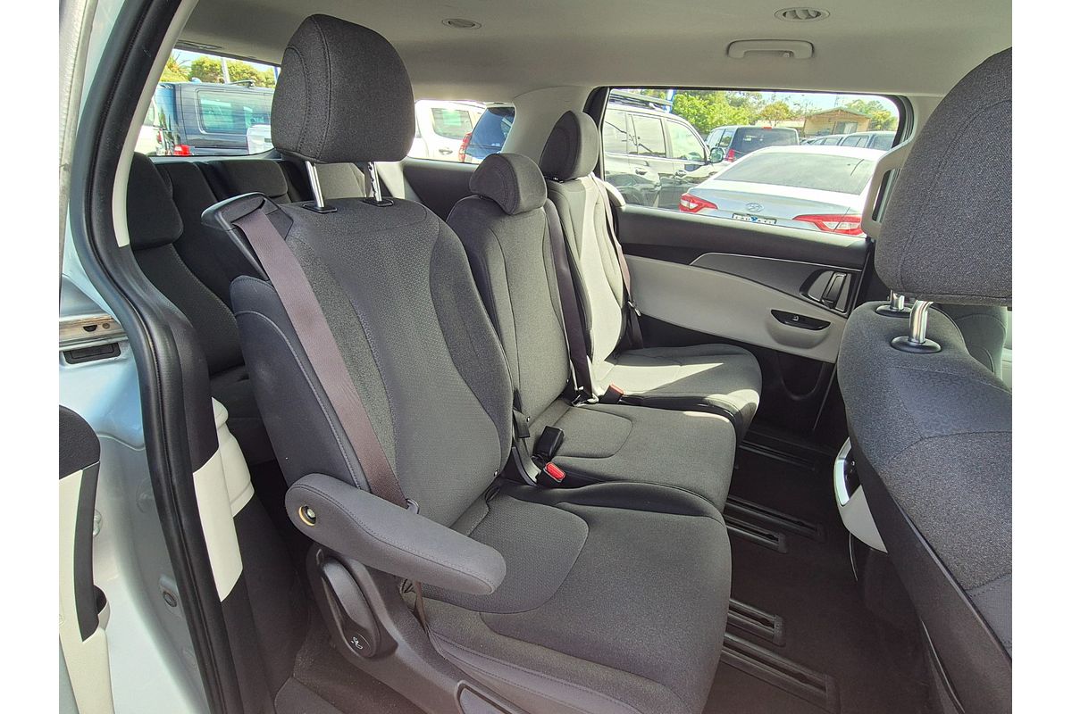 2022 Kia Carnival S KA4