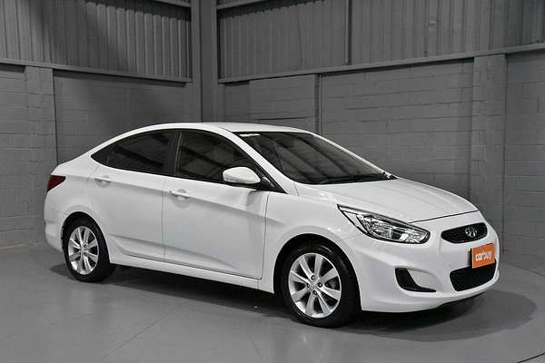 2019 Hyundai Accent Sport RB6
