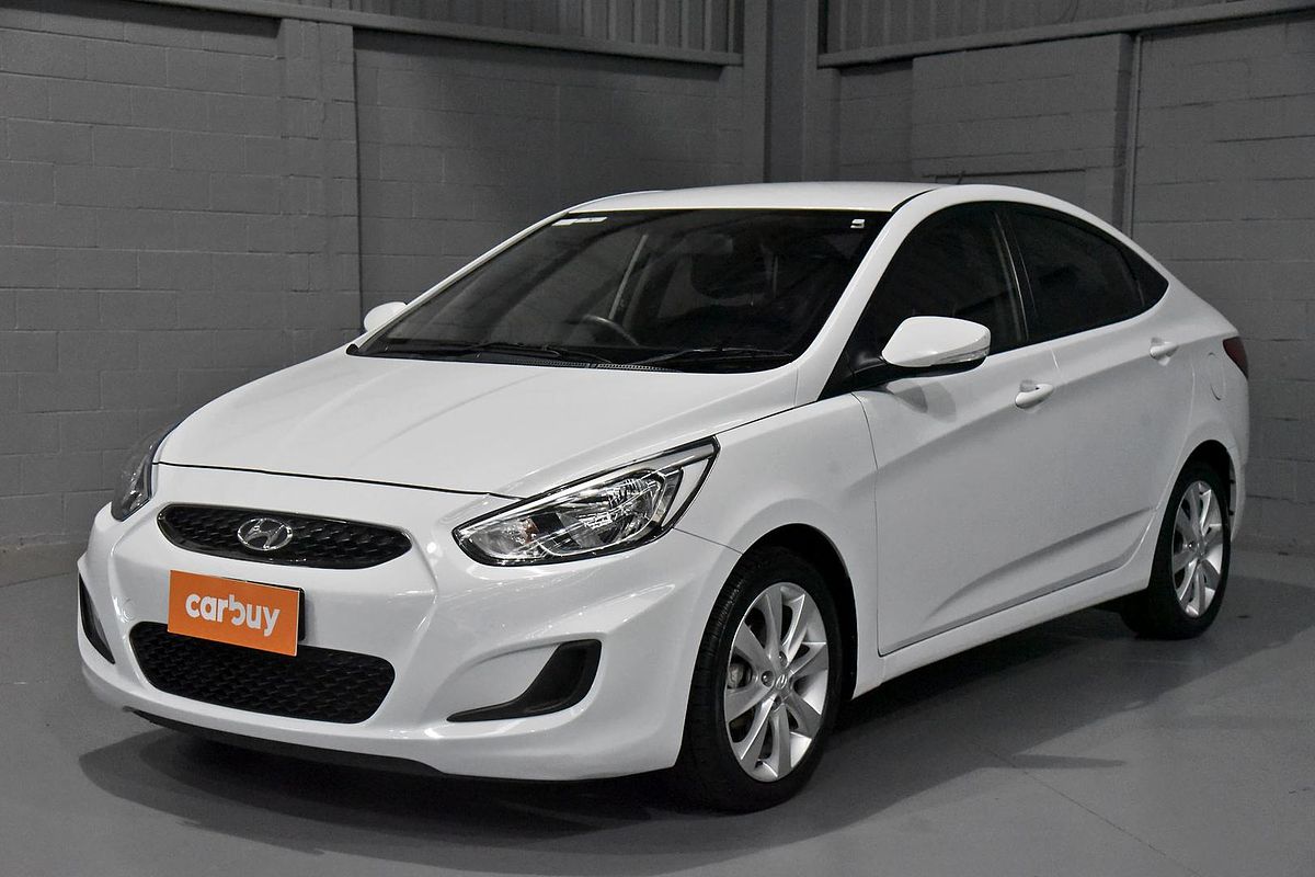 2019 Hyundai Accent Sport RB6