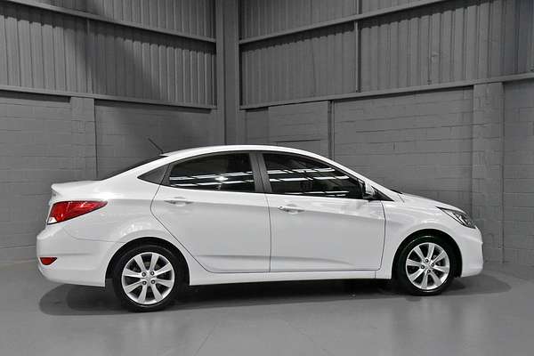 2019 Hyundai Accent Sport RB6