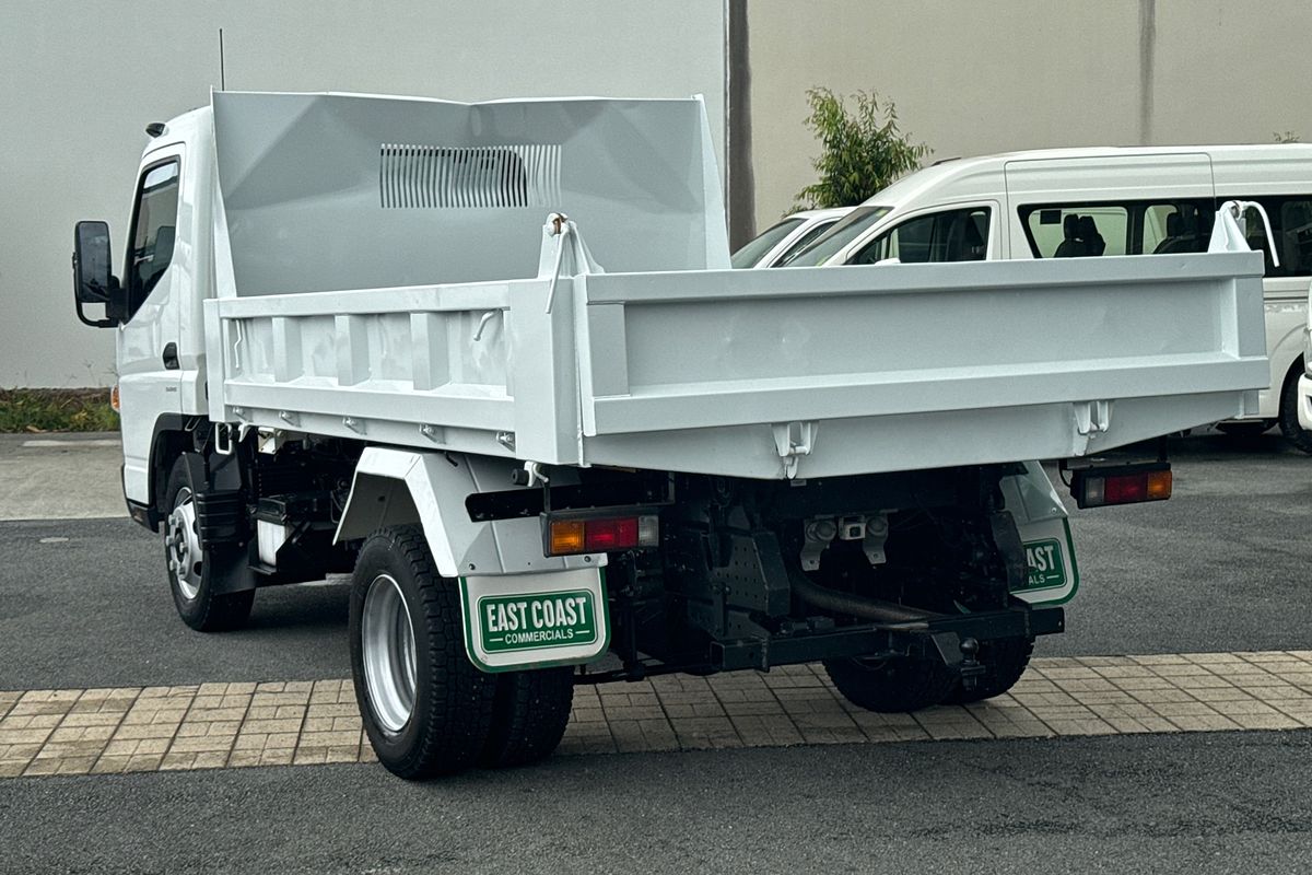 2019 Fuso Canter 815 SWB