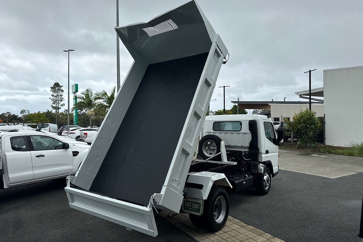2019 Fuso Canter 815 SWB