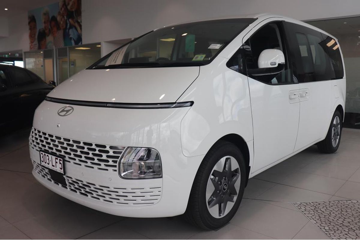 2024 Hyundai STARIA Elite US4.V3