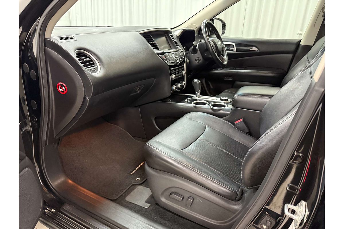 2013 Nissan Pathfinder Ti R52
