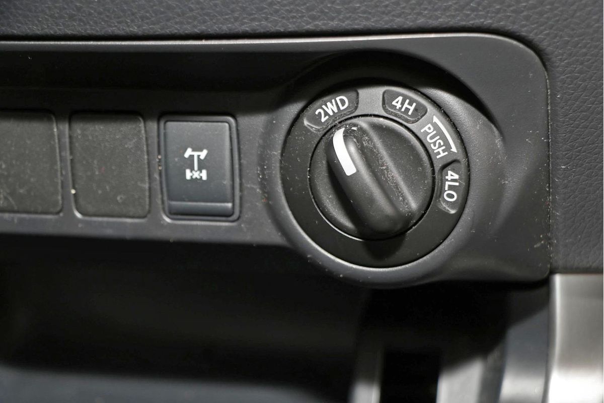 2016 Nissan Navara ST D23 4X4