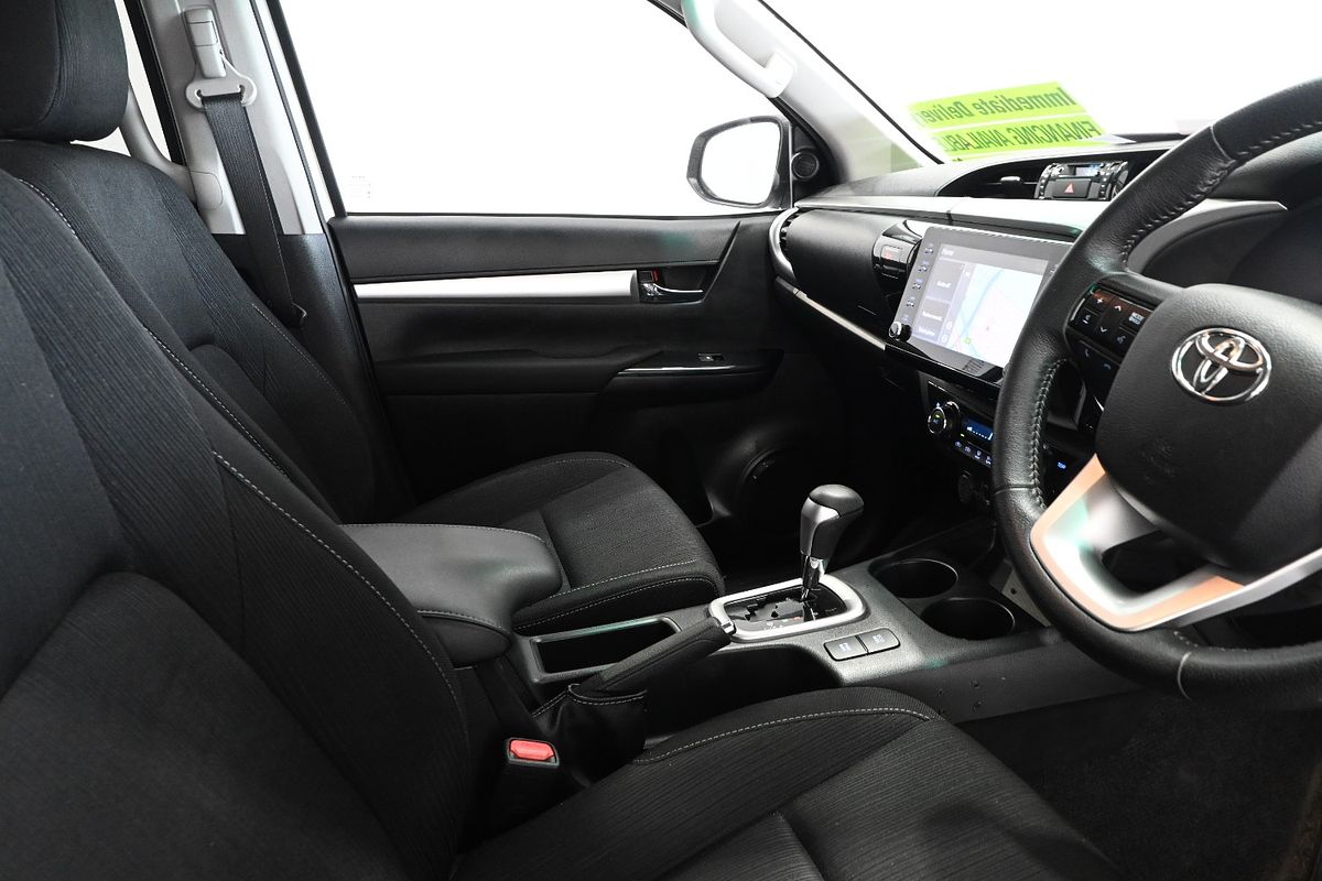 2021 Toyota Hilux SR5 GUN126R 4X4