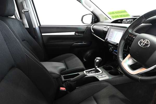 2021 Toyota Hilux SR5 GUN126R 4X4