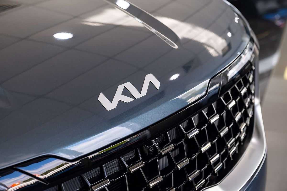 2025 Kia Carnival GT-Line KA4 PE