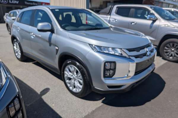 2024 Mitsubishi ASX ES XD