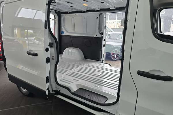 2024 Renault Trafic Pro X82 LWB