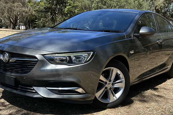 2019 Holden Commodore LT ZB