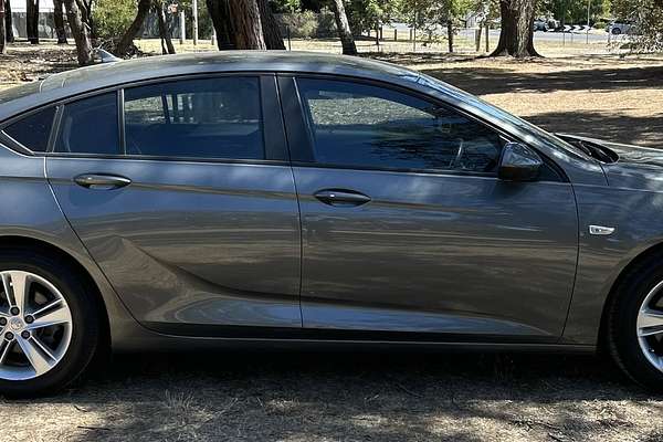 2019 Holden Commodore LT ZB