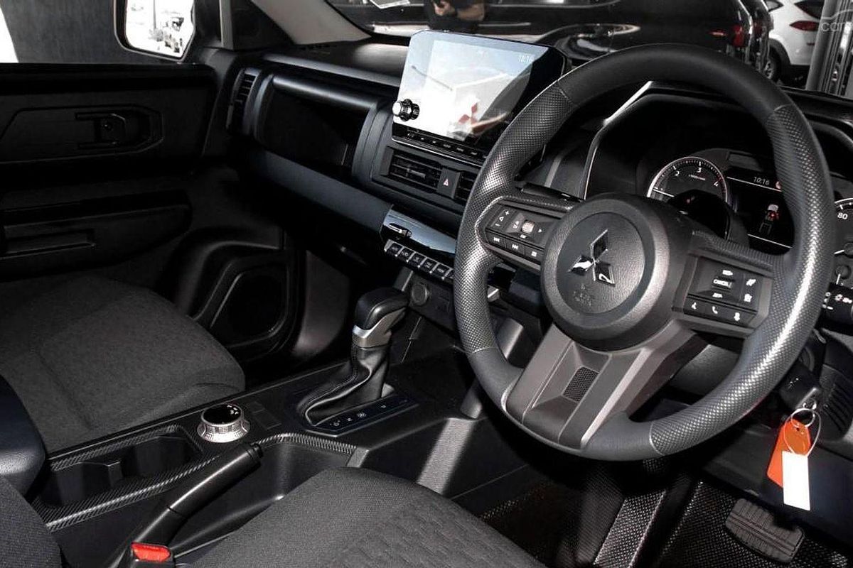 2024 Mitsubishi Triton GLX MV