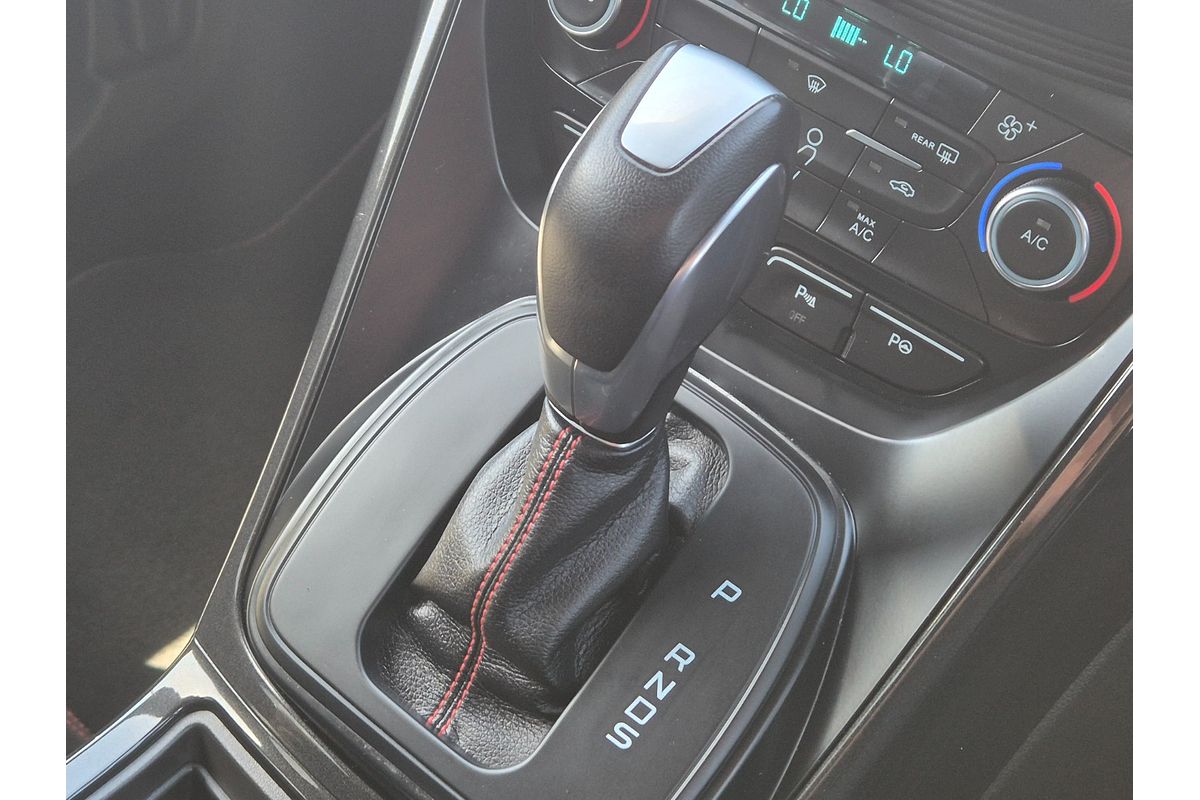 2019 Ford Escape ST-Line ZG