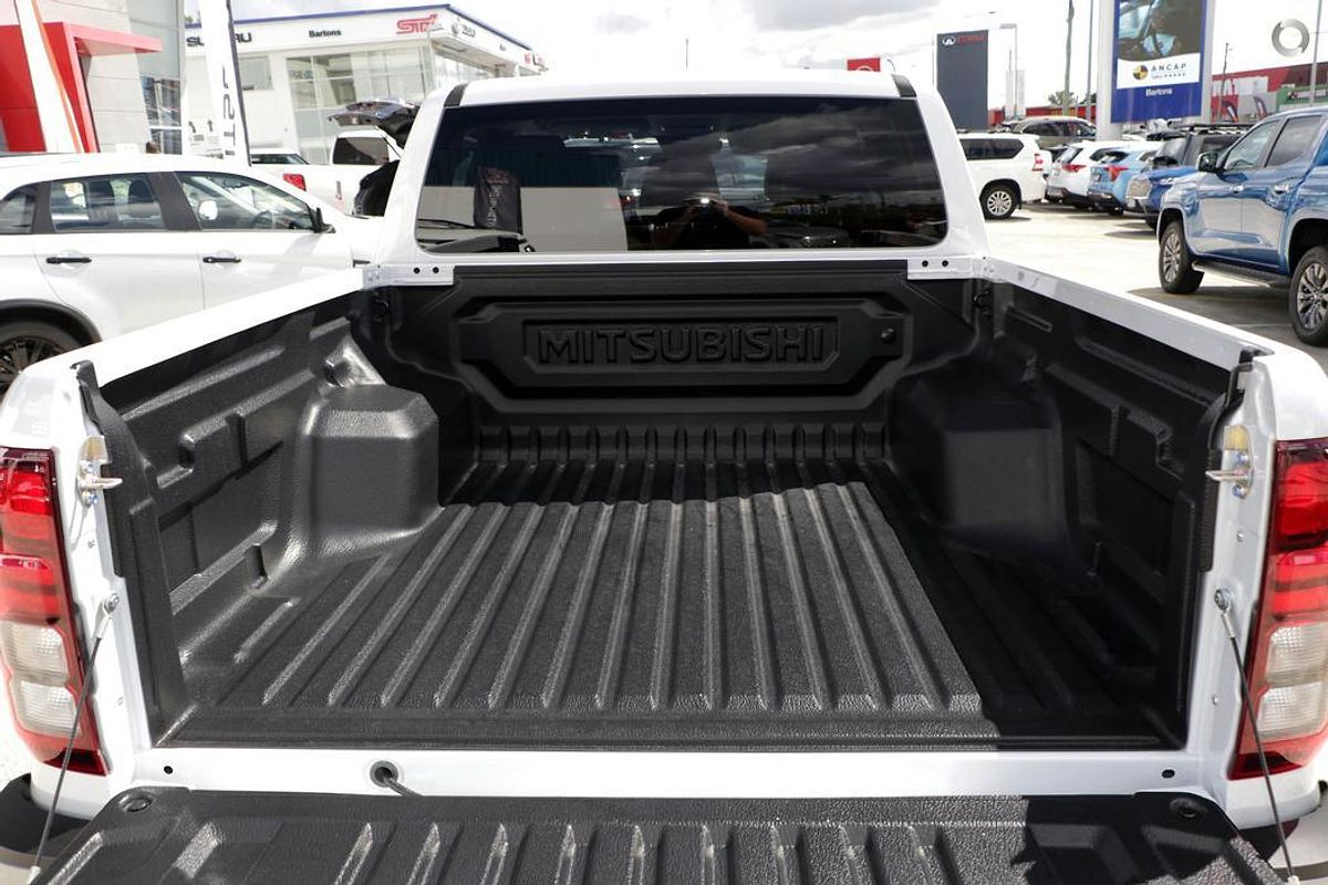 2024 Mitsubishi Triton GLS MV 4X4