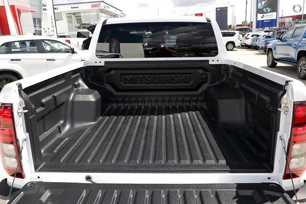 2024 Mitsubishi Triton GLS MV 4X4