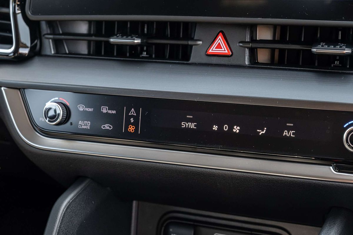 2025 Kia Sportage SX NQ5