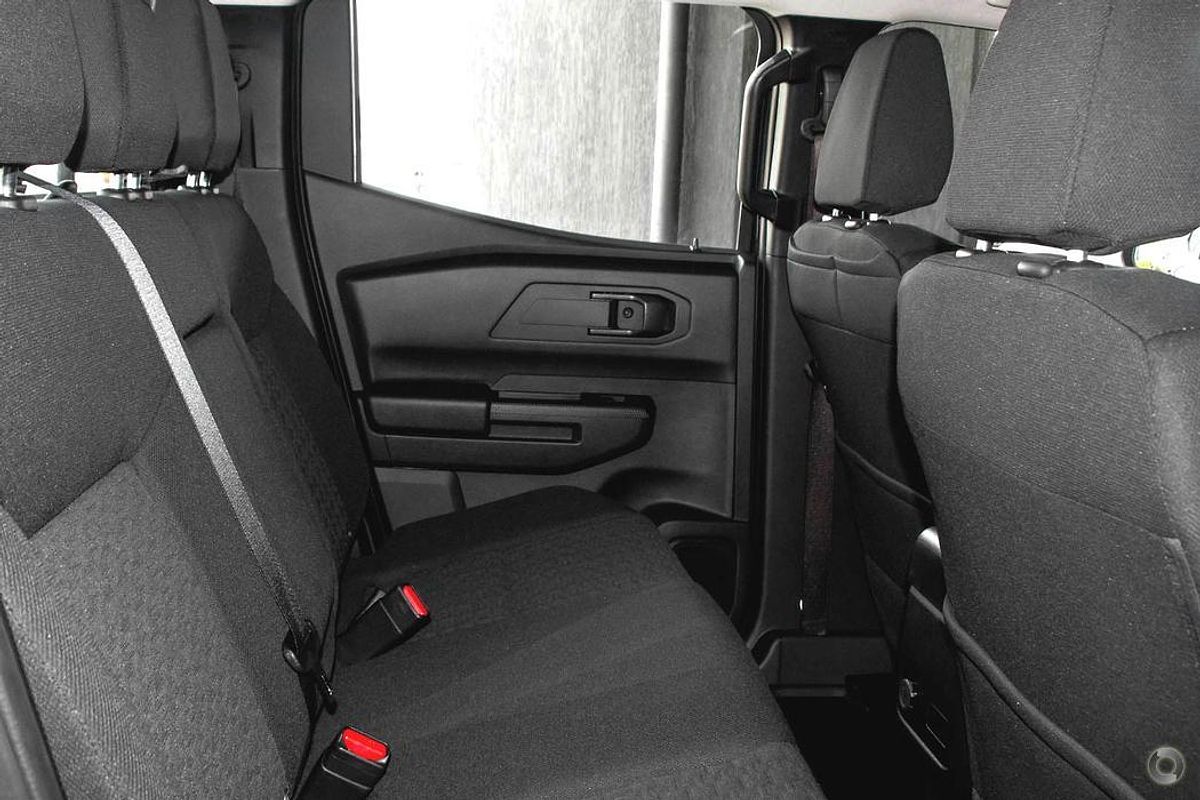 2024 Mitsubishi Triton GLX MV 4X4