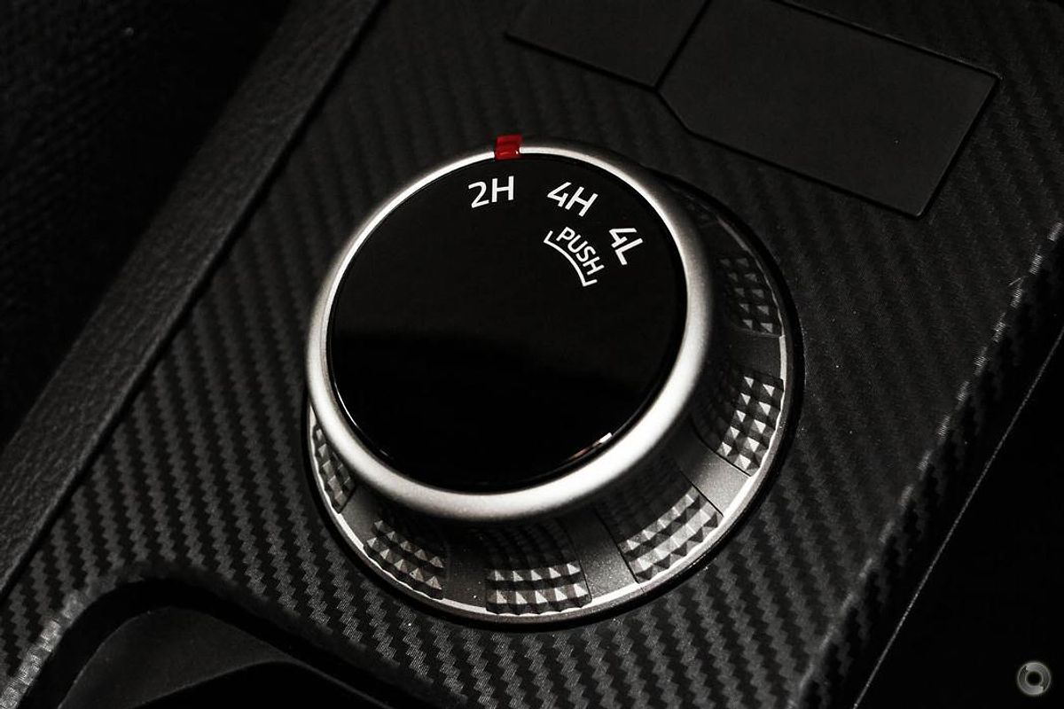 2024 Mitsubishi Triton GLX MV 4X4