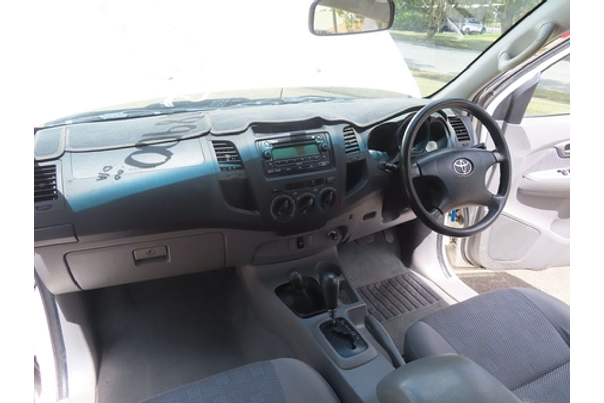2006 Toyota Hilux SR KUN26R 4X4