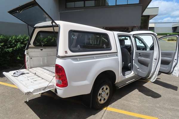 2006 Toyota Hilux SR KUN26R 4X4