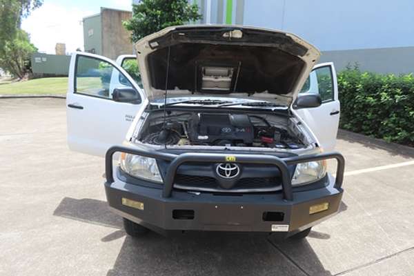 2006 Toyota Hilux SR KUN26R 4X4