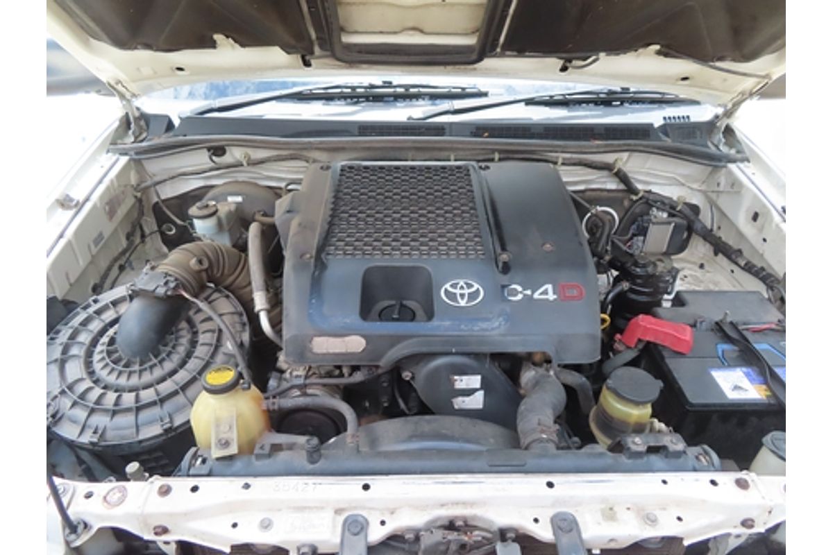 2006 Toyota Hilux SR KUN26R 4X4