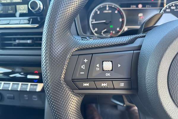 2024 Mitsubishi Triton GLX MV Rear Wheel Drive