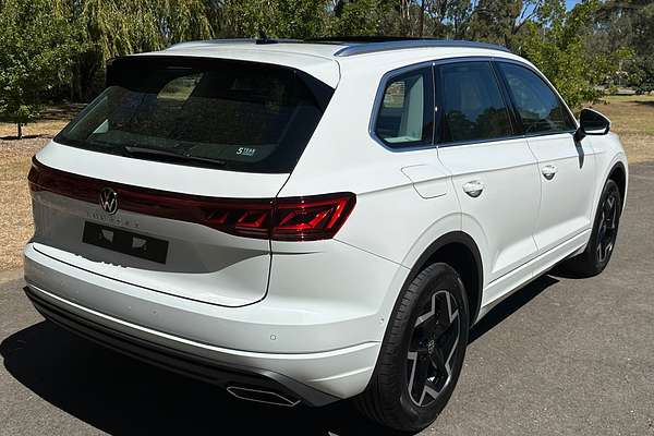 2024 Volkswagen Touareg 170TDI RC