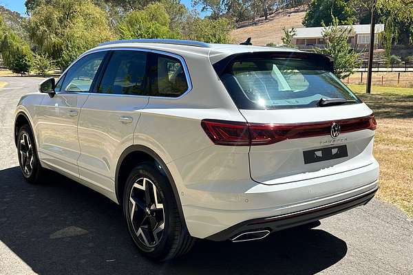 2024 Volkswagen Touareg 170TDI RC