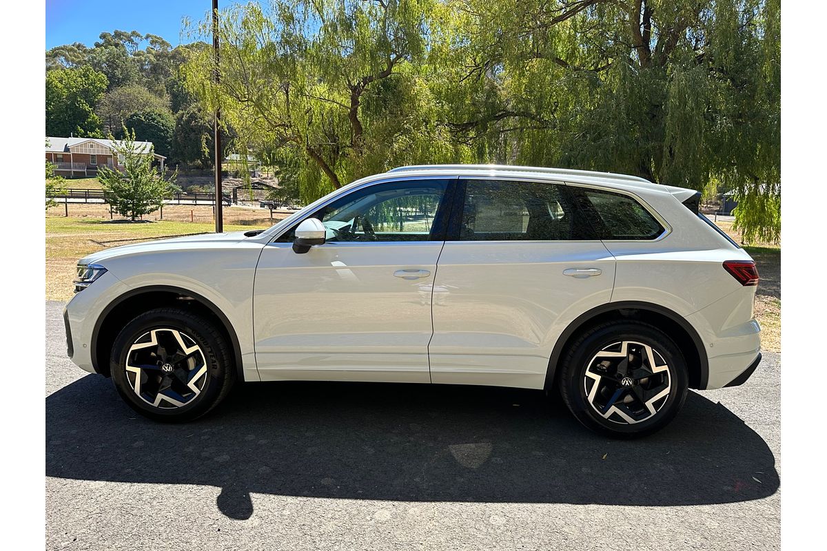 2024 Volkswagen Touareg 170TDI RC