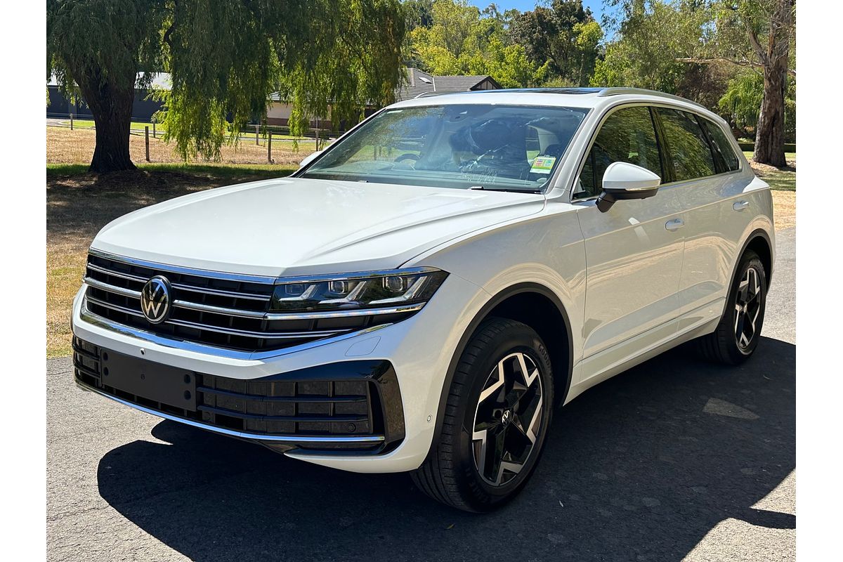 2024 Volkswagen Touareg 170TDI RC