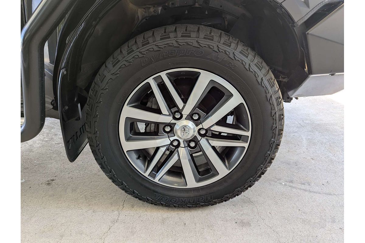 2019 Toyota Hilux SR5 GUN126R 4X4