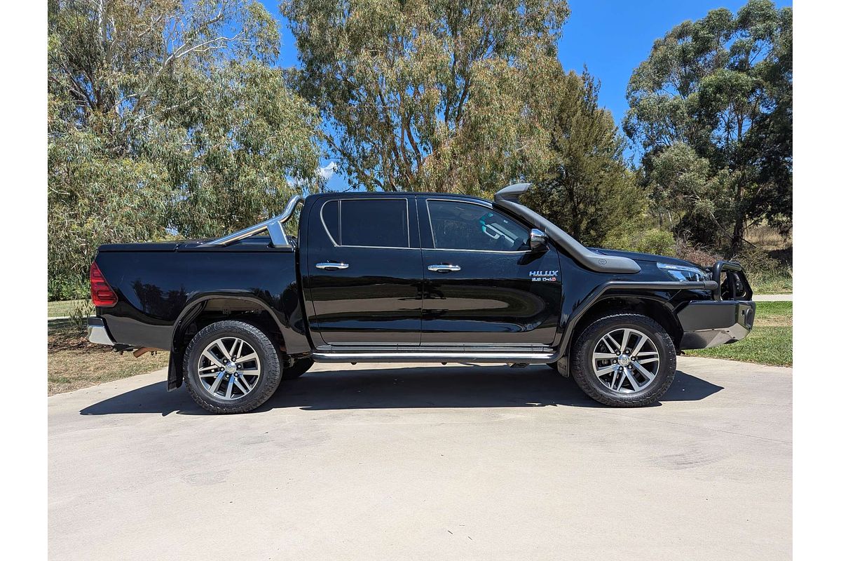 2019 Toyota Hilux SR5 GUN126R 4X4