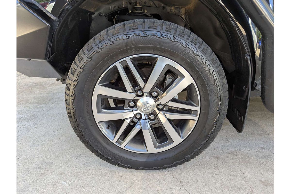 2019 Toyota Hilux SR5 GUN126R 4X4