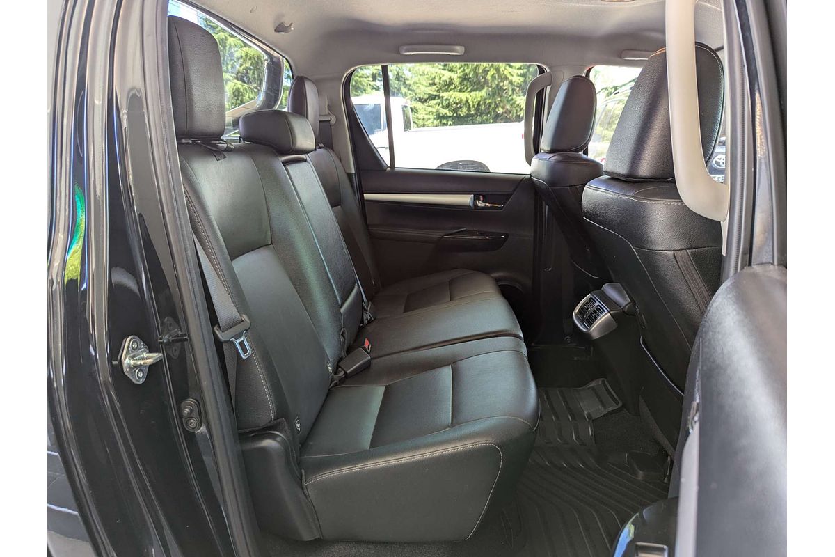 2019 Toyota Hilux SR5 GUN126R 4X4