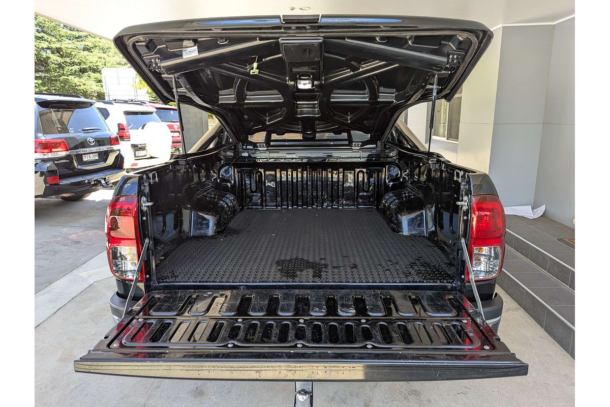 2019 Toyota Hilux SR5 GUN126R 4X4