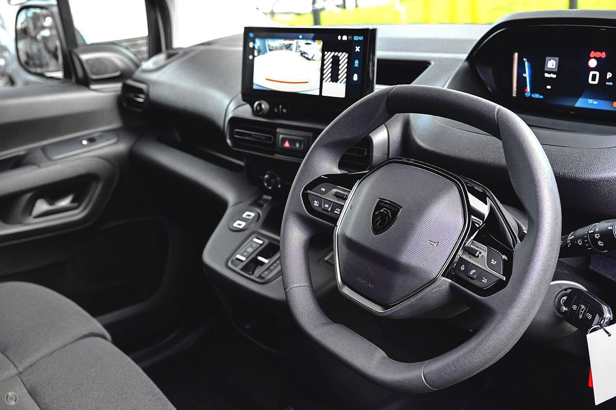 2024 Peugeot Partner Pro K9 SWB