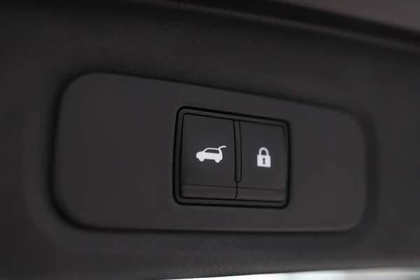 2024 Nissan QASHQAI N-DESIGN e-POWER J12