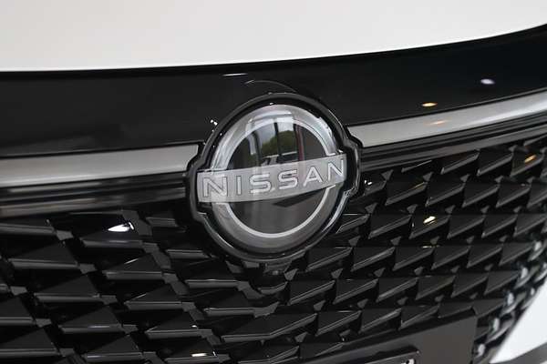 2024 Nissan QASHQAI N-DESIGN e-POWER J12