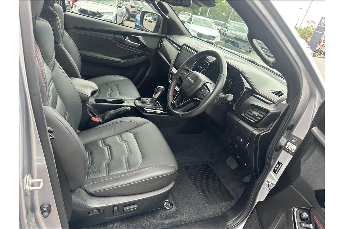 2022 Isuzu D-MAX X-TERRAIN 4X4