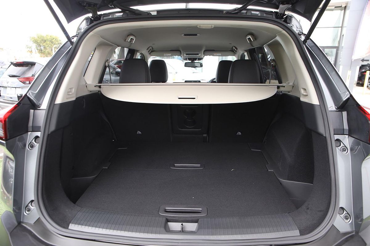 2024 Nissan X-TRAIL ST-L e-POWER T33